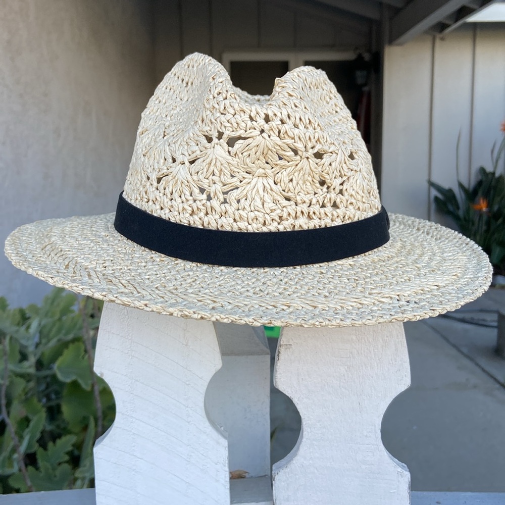 Packable Open Weave Panama Hat - image 1